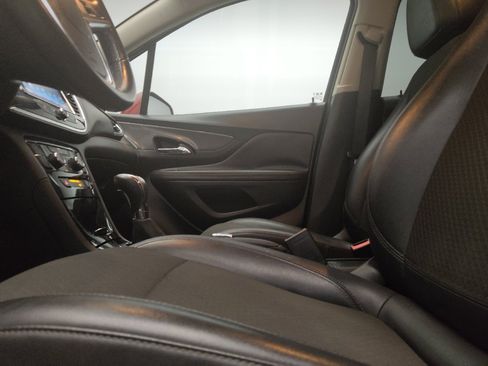 Used 2018 Buick Encore Preferred FWD image 17