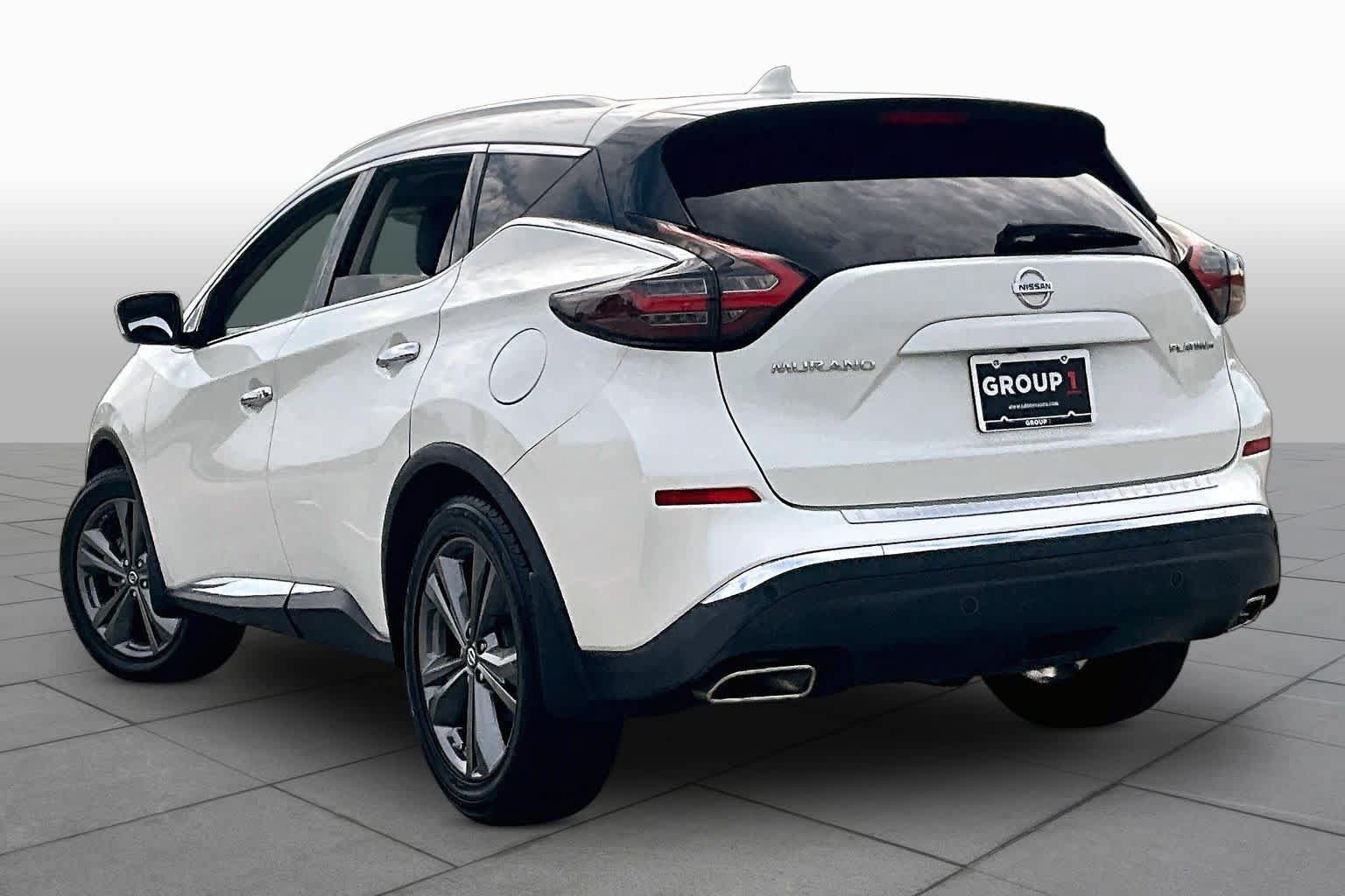 Used 2019 Nissan Murano Platinum w/ Cargo Package FWD image 12