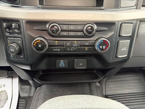 Used 2023 Ford F350 XLT w/ 360-Degree Camera Package AWD/4WD image 15