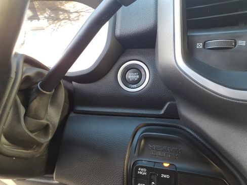 Used 2024 RAM 2500 Big Horn w/ Off Road Package image 9