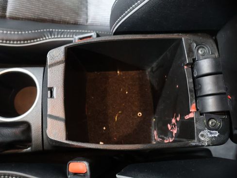 Used 2016 Toyota Corolla L image 29