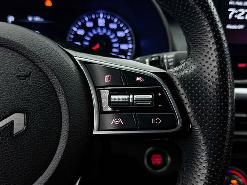 Used 2023 Kia Forte GT-Line image 33