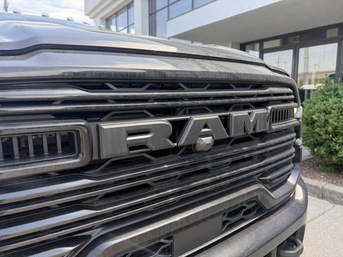 New 2026 RAM 3500 Laramie AWD/4WD image 19