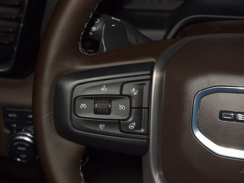 Used 2024 GMC Sierra 1500 Denali w/ Technology Package image 38