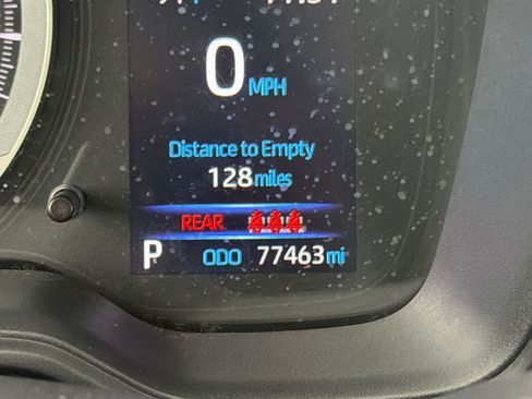 Used 2021 Toyota Corolla LE FWD image 20