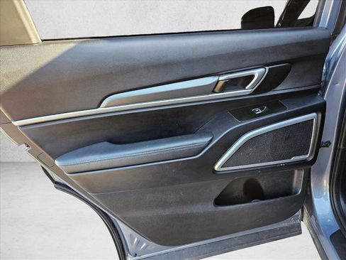 Used 2021 Kia Telluride S image 21