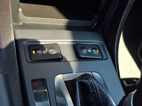 Used 2022 Acura ILX w/ Premium Package FWD image 23