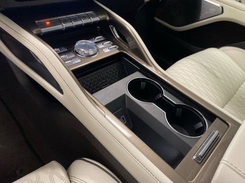 New 2025 Lincoln Nautilus Black Label w/ Jet Appearance Package image 46