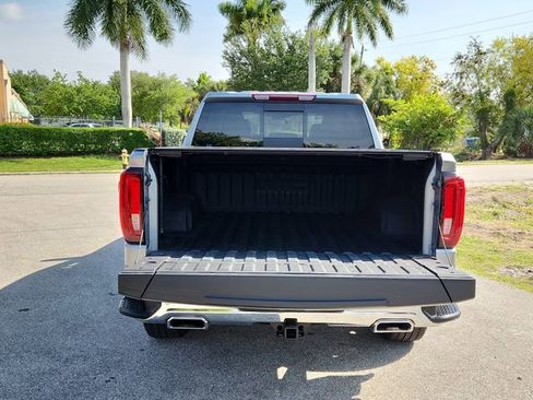 Certified 2025 GMC Sierra 1500 SLT w/ SLT Premium Plus Package AWD/4WD image 5