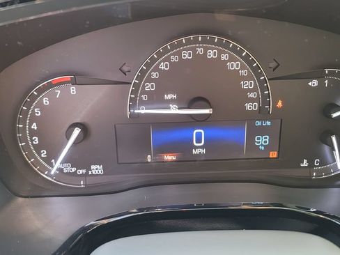 Used 2017 Cadillac XT5 Premium Luxury w/ LPO, Wheel Lock Package FWD image 19