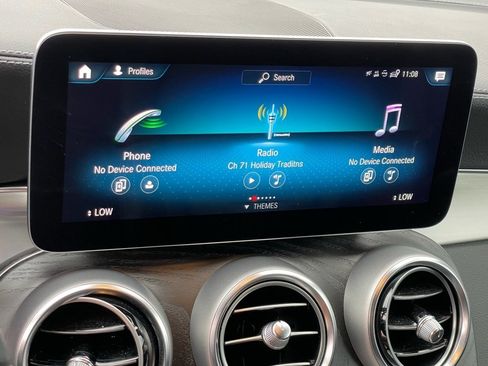 Certified 2022 Mercedes-Benz GLC 300 image 30