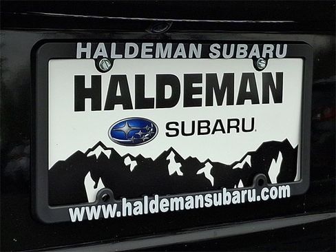 Used 2025 Subaru Crosstrek 2.0i Premium image 30