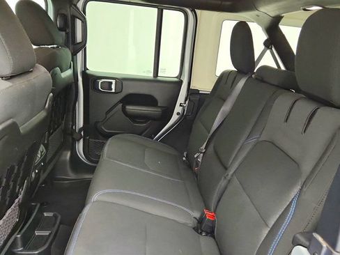Used 2023 Jeep Wrangler Unlimited Rubicon 4xe w/ Cold Weather Group AWD/4WD image 22