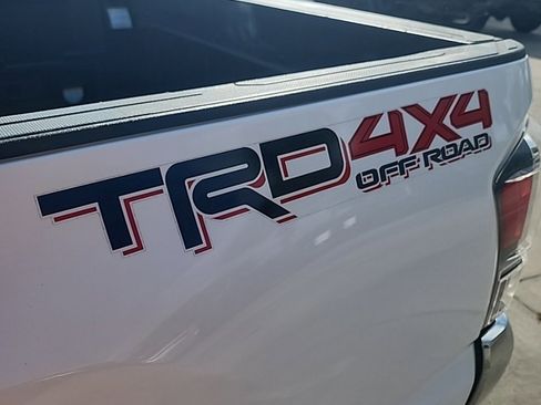 Used 2023 Toyota Tacoma TRD Off-Road image 13