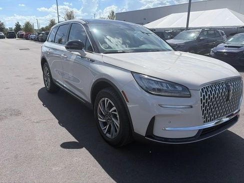 Used 2024 Lincoln Corsair FWD w/ Equipment Group 101A image 4