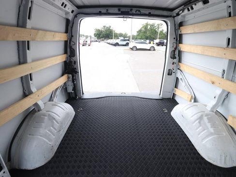 Used 2024 Chevrolet Express 2500 w/ Driver Convenience Package RWD image 12