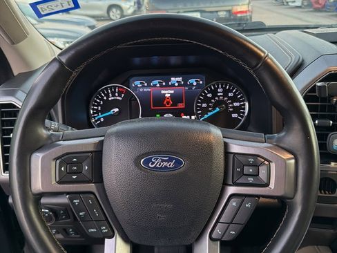 Used 2021 Ford Expedition Platinum image 9