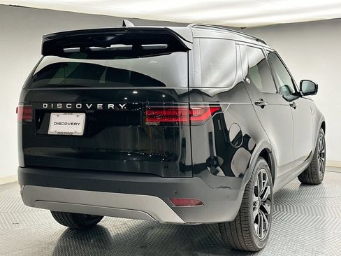 New 2026 Land Rover Discovery S AWD/4WD image 3