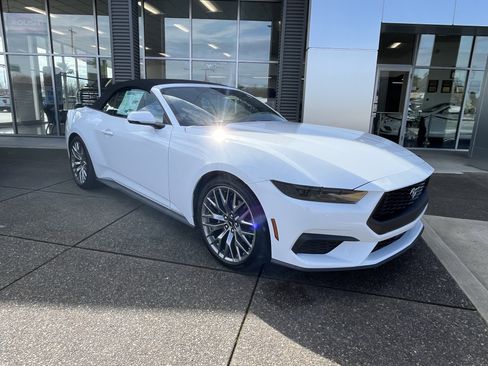 New 2026 Ford Mustang Premium image 5