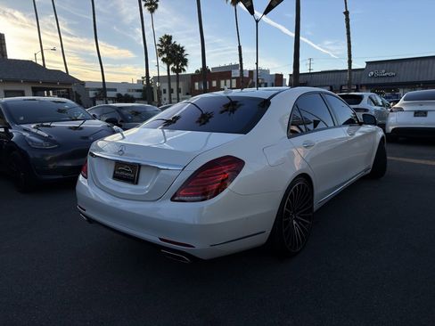 Used 2016 Mercedes-Benz S 550 Sedan image 5