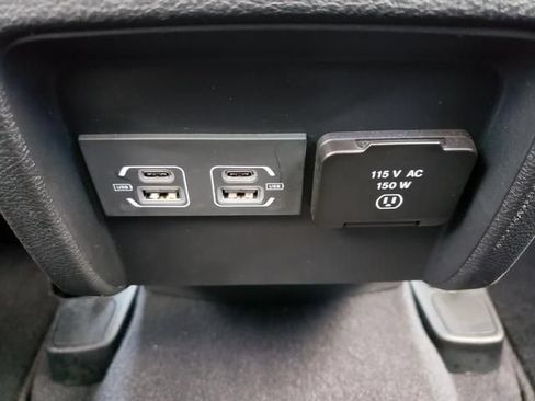 Used 2023 Jeep Cherokee Altitude Lux AWD/4WD image 14