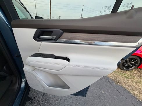 Used 2026 GMC Terrain Denali w/ LPO, Floor Liner Package image 18