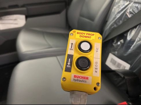 New 2025 Ford F550 XL image 26