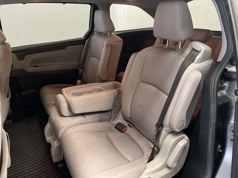 Used 2019 Honda Odyssey EX image 14