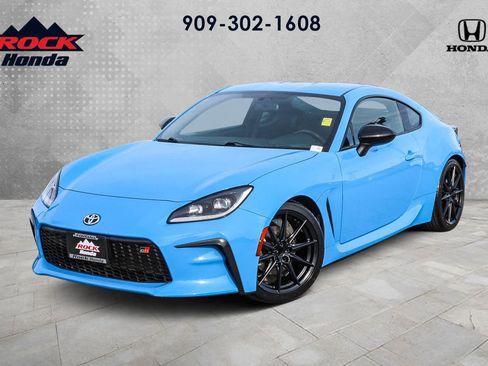 Used 2023 Toyota GR86 w/ ALL Weather Mat Package (TMS) image 1