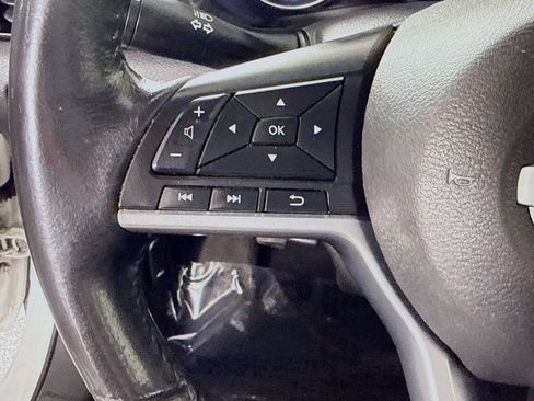 Used 2021 Nissan Sentra SV FWD image 14