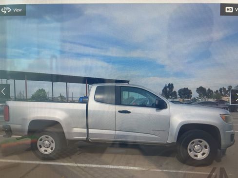 Used 2017 Chevrolet Colorado W/T w/ WT Convenience Package image 12