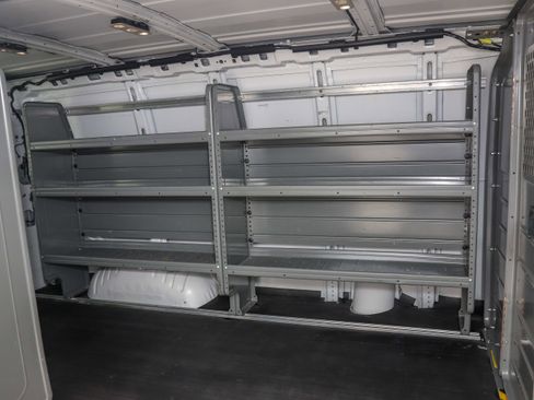 Used 2025 Chevrolet Express 2500 w/ Driver Convenience Package image 17