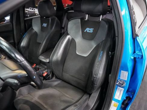 Used 2017 Ford Focus RS AWD/4WD image 3