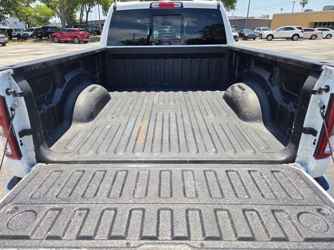 Certified 2022 RAM 1500 Big Horn RWD image 9