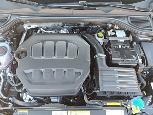 New 2026 Volkswagen GTI SE image 28