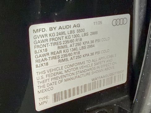 Used 2025 Audi Q5 Premium w/ Convenience Package AWD/4WD image 31