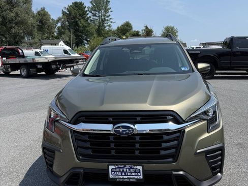 Used 2023 Subaru Ascent Premium w/ Convenience Package AWD/4WD image 6