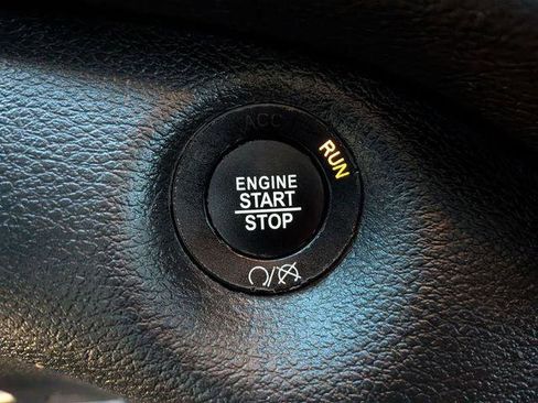 Certified 2023 Jeep Cherokee Altitude Lux image 20