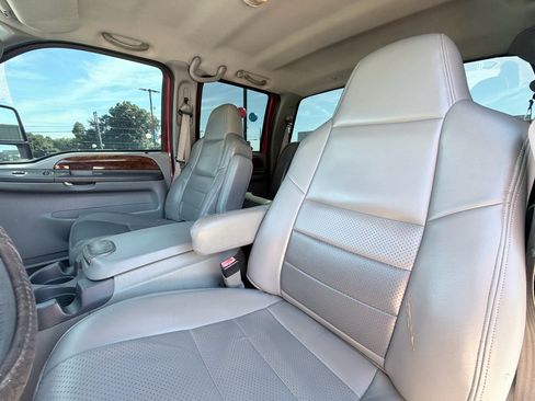 Used 2003 Ford F250 XL AWD/4WD image 19