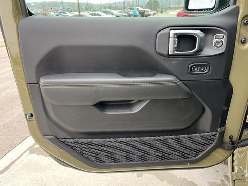 New 2026 Jeep Gladiator Sport image 5