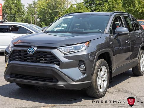 Used 2021 Toyota RAV4 XLE w/ Convenience Package AWD/4WD image 13