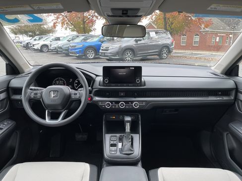Certified 2025 Honda CR-V EX image 33