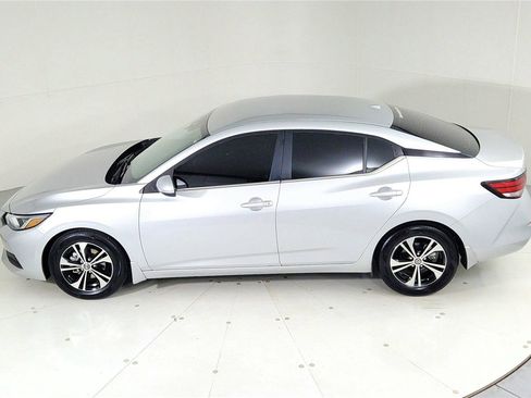 Used 2022 Nissan Sentra SV image 38