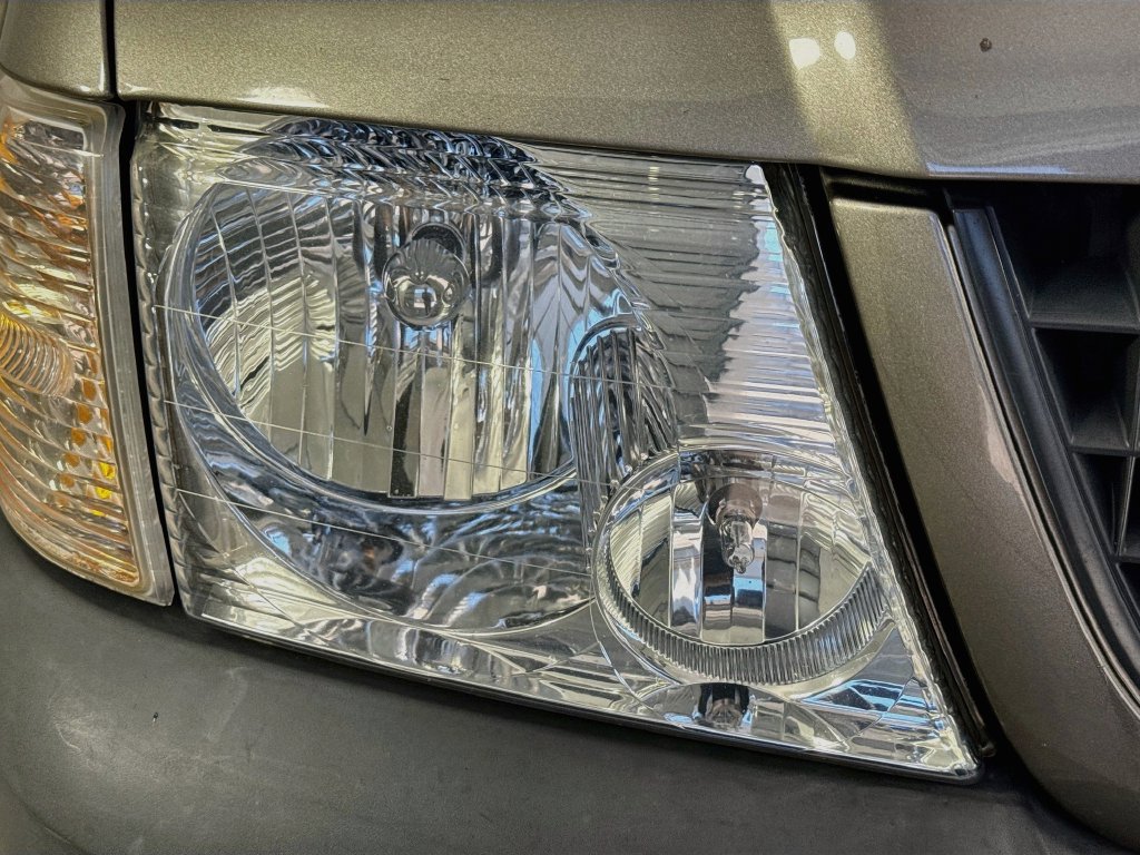 Used 2004 Ford Explorer XLS RWD image 33