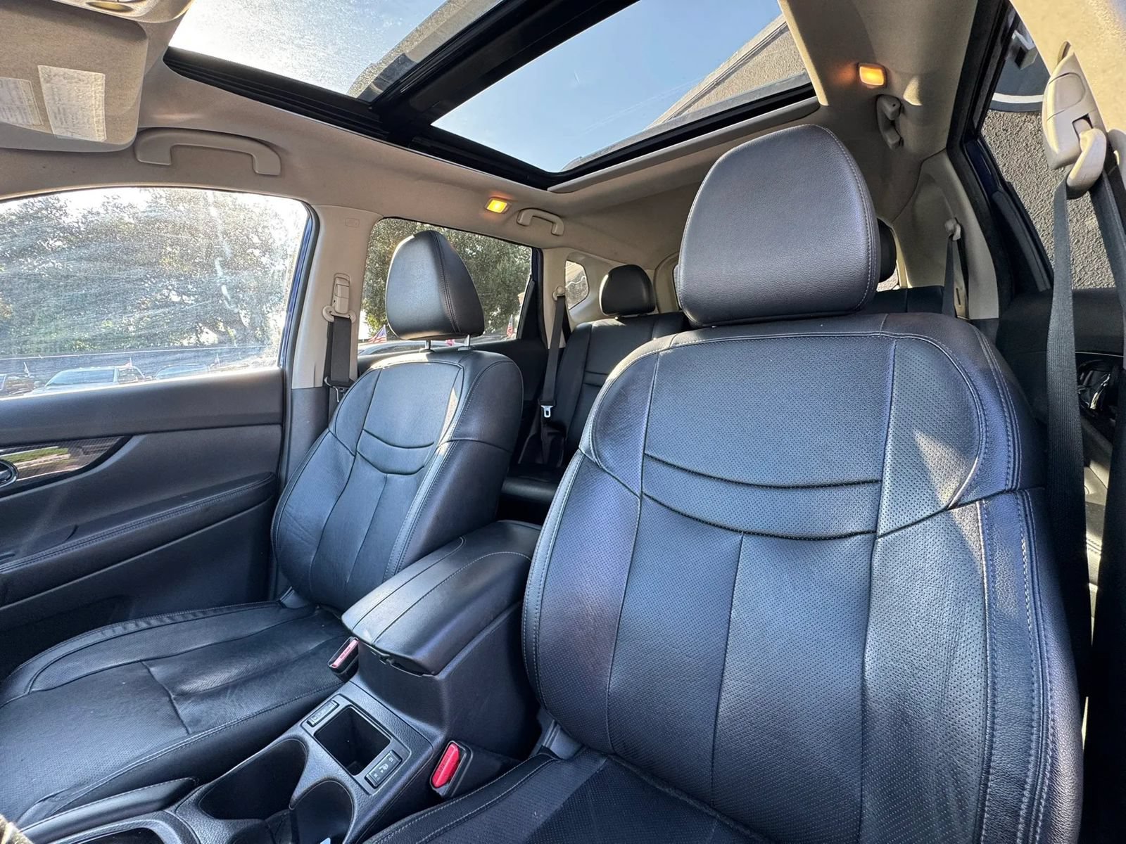 Used 2019 Nissan Rogue SL w/ Premium Package AWD/4WD image 44