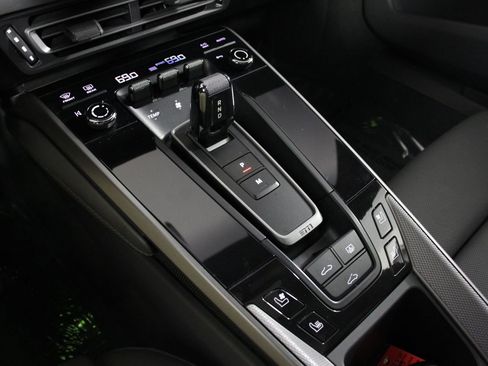 Certified 2021 Porsche 911 Carrera S image 18