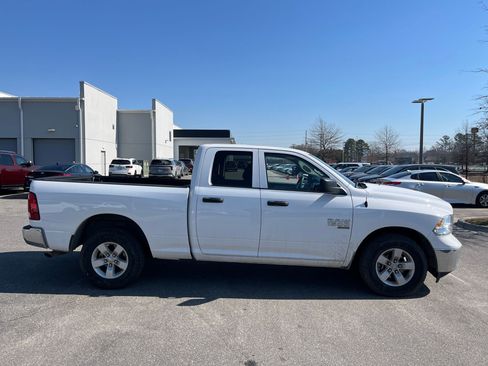 Used 2024 RAM 1500 Classic SLT image 10