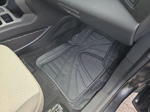 Used 2018 Ford Escape SE w/ SE Sync 3 Package image 17