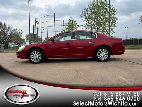 Used 2011 Buick Lucerne CXL w/ Driver Confidence Package image 1