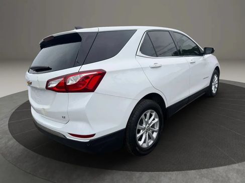Used 2019 Chevrolet Equinox LT w/ Driver Convenience Package FWD image 5
